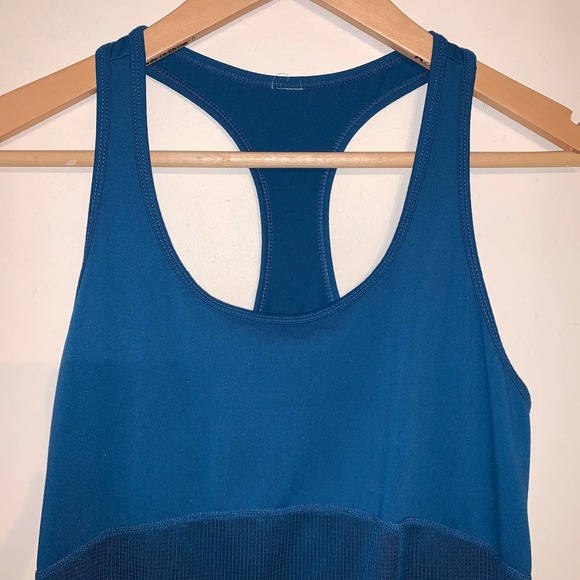 Fabletics Cashel Racerback Cinch Front Tank Top, M - Picture 4 of 9